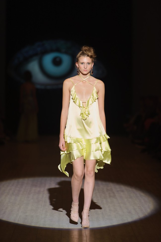 JULIA AYSINA ss 2016