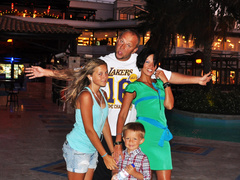 Потап с женой