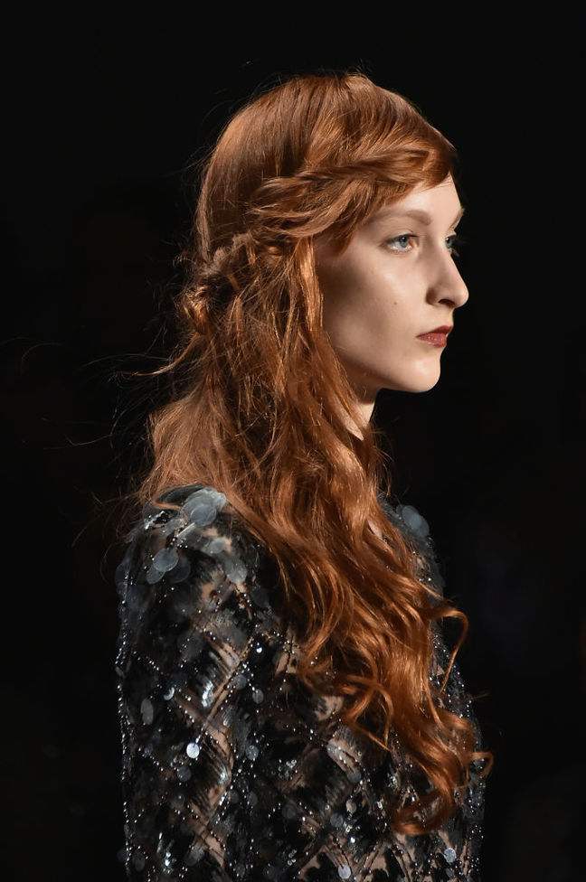 Відтінок бронзи на волоссі