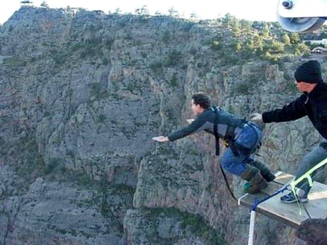 7 найбільш високих банджі-стрибків: Royal Gorge Bridge (США)