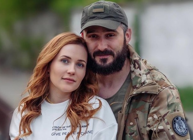 Чоловік Наталки Денисенко повернувся з фронту: щасливі фото зіркової родини