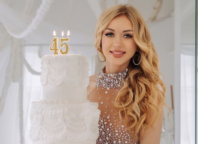 Наталія Валевська показала, як зустріла 45-річчя в Одесі