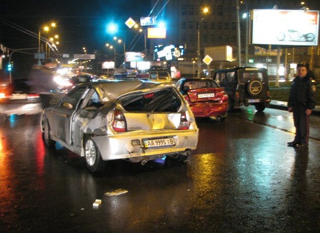 Аварія Лексуса і автомобіля Левко Лук'яненкв