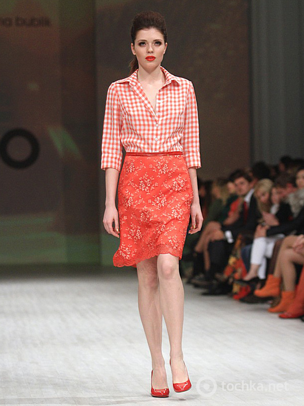 показ Anna Bublik