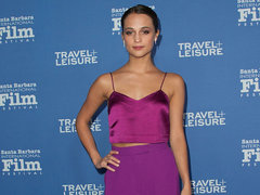 Алисия Викандер на кинофестивале в Санта-Барбаре