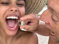 Тина Кунаки и Венсан Кассель