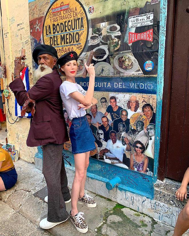 Елена-Кристина Лебедь и Павел Розенко отдыхают на Кубе