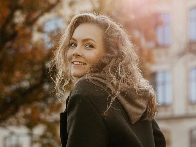 "Відповідальний за ялинку": Шоптенко показала готового до свят 5-річного сина