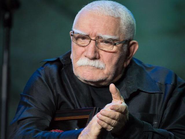 Армен Джигарханян