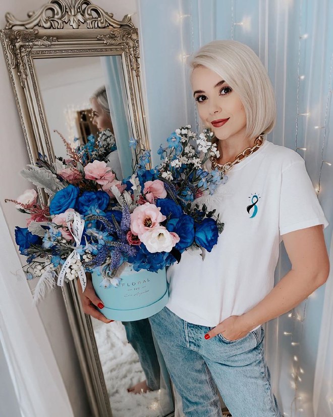 Мика Ньютон