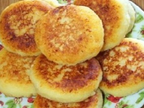Сырники с манкой Сырники с манкой