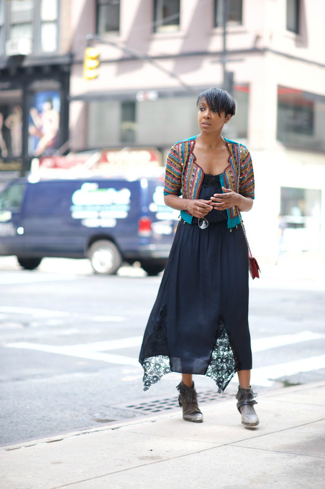 Модные платья 2016: шелк и бельевой стиль - street style