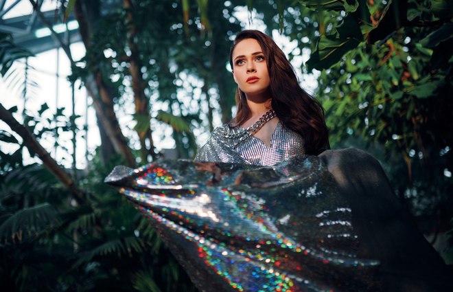 Юлия Санина