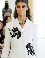 Детали коллекции Dior Couture осень-зима 2016/2017