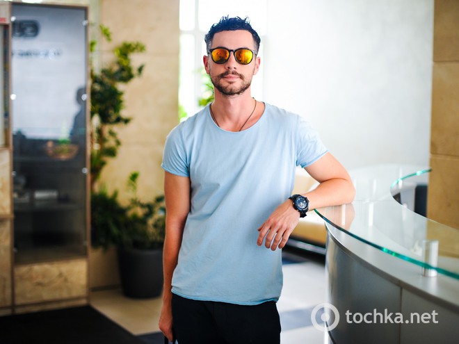 Женя Толочный