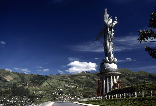 Самые странные новогодние традиции со всего мира