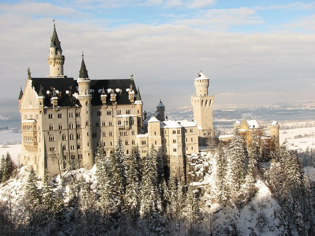 Замок Нойшванштайн