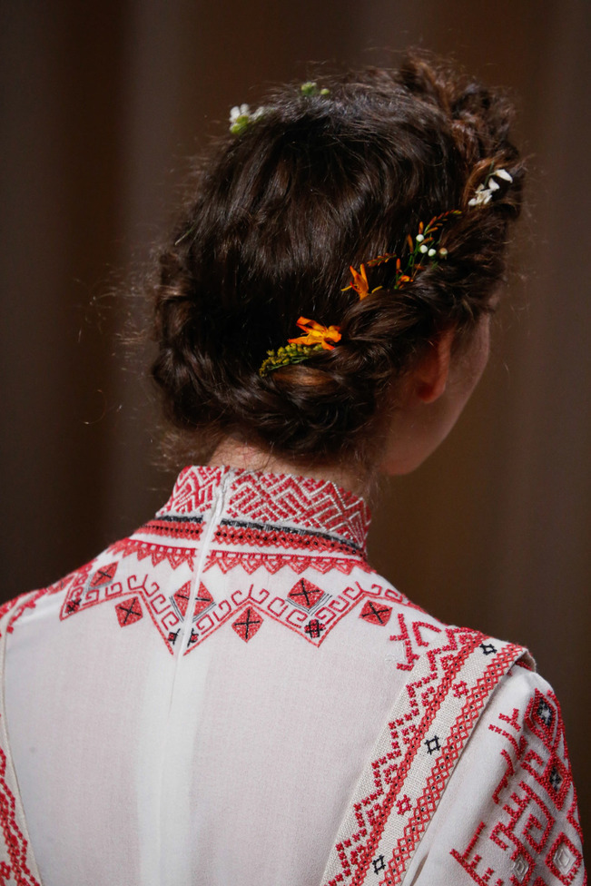 Beauty-идеи для невесты от Valentino