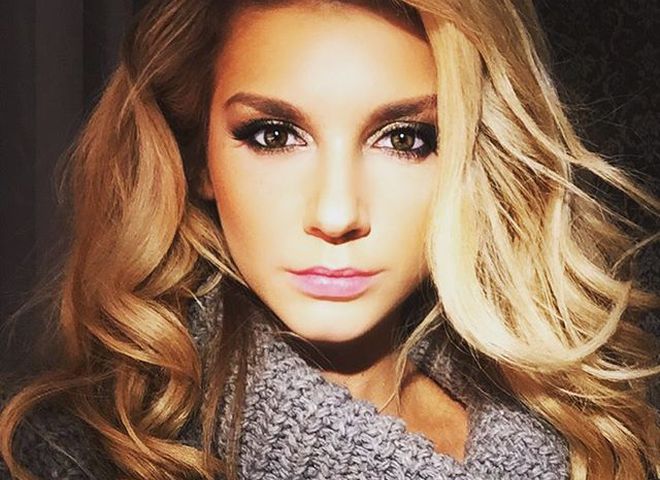 Миша Романова