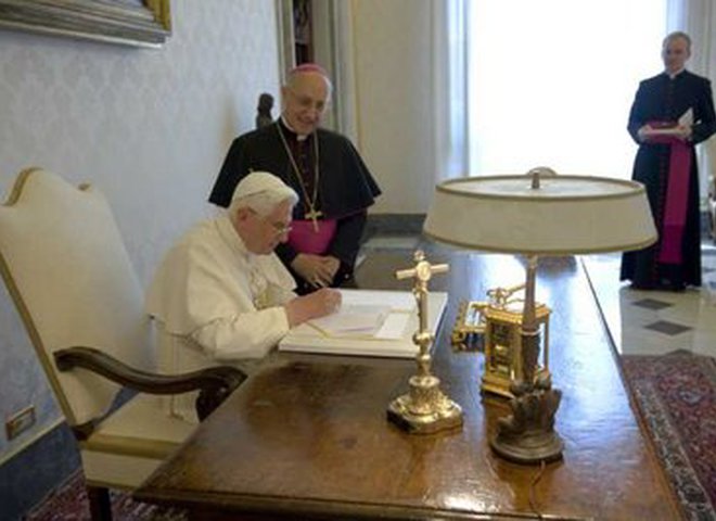 Папа Римський Бенедикт XVI 