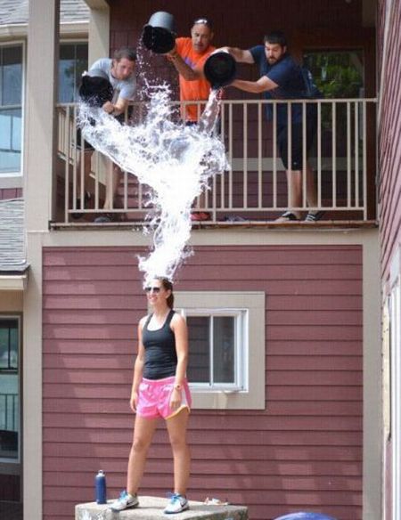 Розыгрыши над девушками