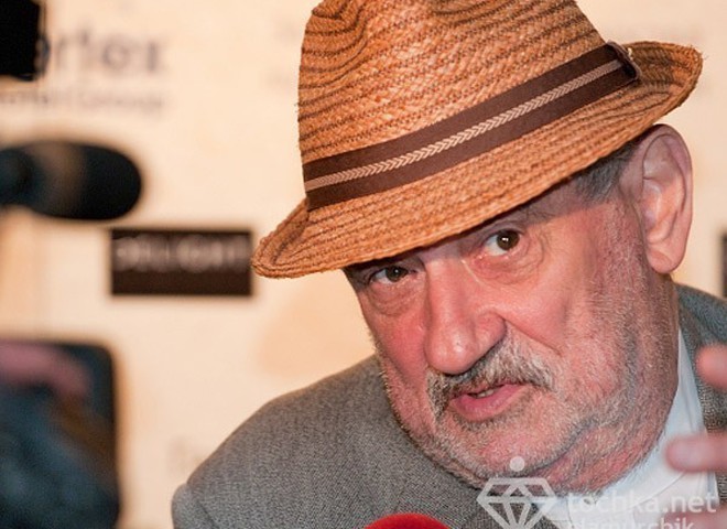 Богдан Ступка