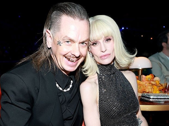 Келлі Осборн розлучилася з нареченим через 7 місяців після заручин