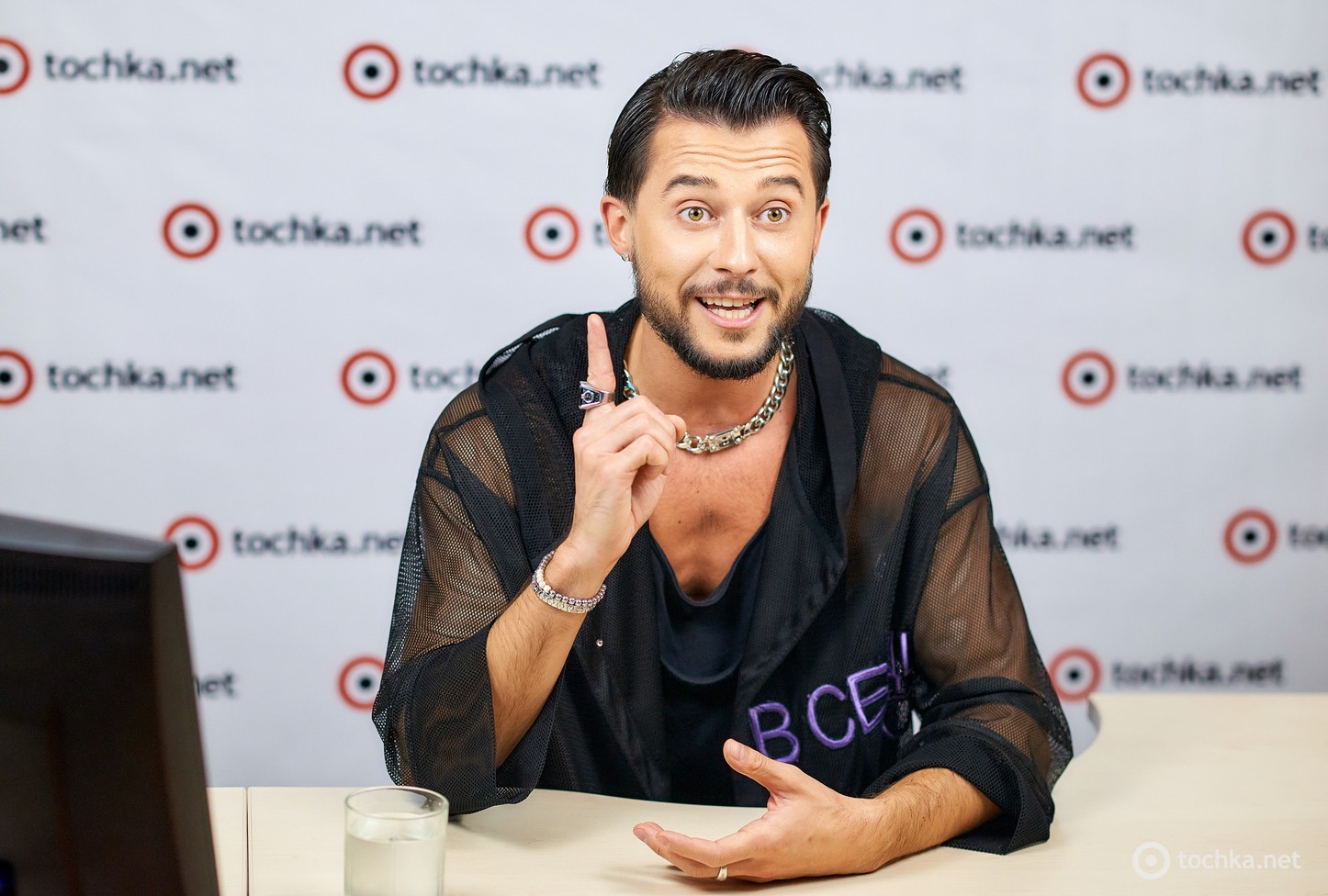 Олег Серафин