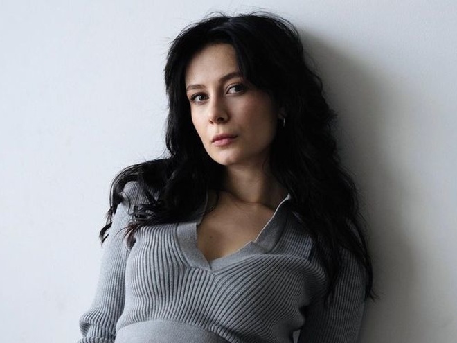 Зірка «Скаженого весілля» Поліна Василина показала архівні фото з випускного