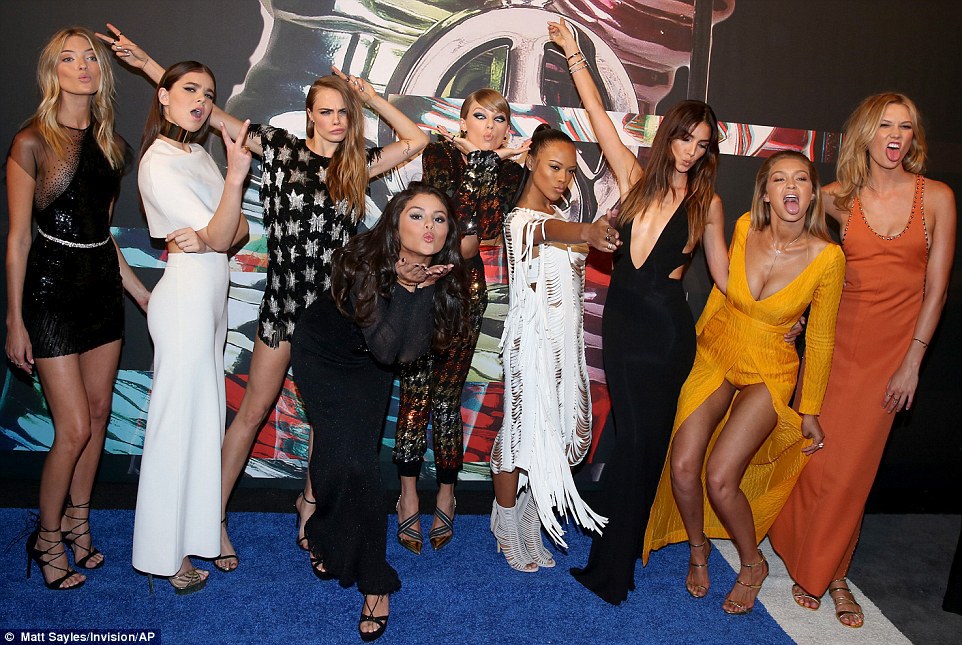 MTV Video Music Awards 2015