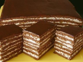 Торт медово-шоколадный с орехами Торт медово-шоколадный с орехами