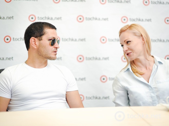 Дар'я Трегубова та Ахтем Сейтаблаєв в гостях у tochka.net 