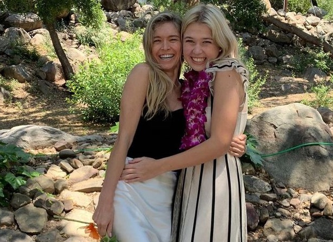 «Мама знову поряд»: Віра Брежнєва показала фото з дочкою-іменинницею з Лос-Анджелеса