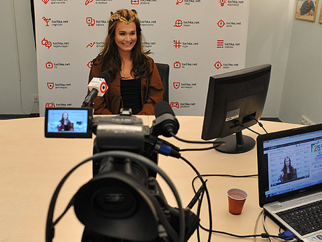 Борис Апрель