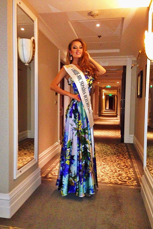 Диана Гаркуша - новая Украина Вселенная