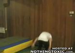 dude_does_an_amazing_wall_flip_without_his_feet