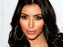 Ким Кардашьян выпустит помаду
