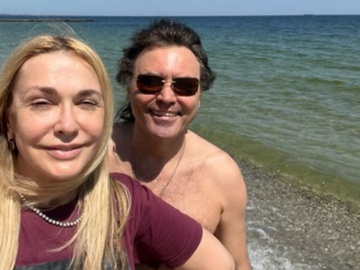 Сумська з чоловіком знялася на пляжі в Одесі