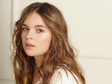 Еліна Іващенко