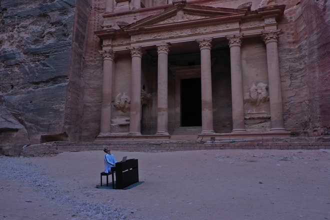 Євген Хмара