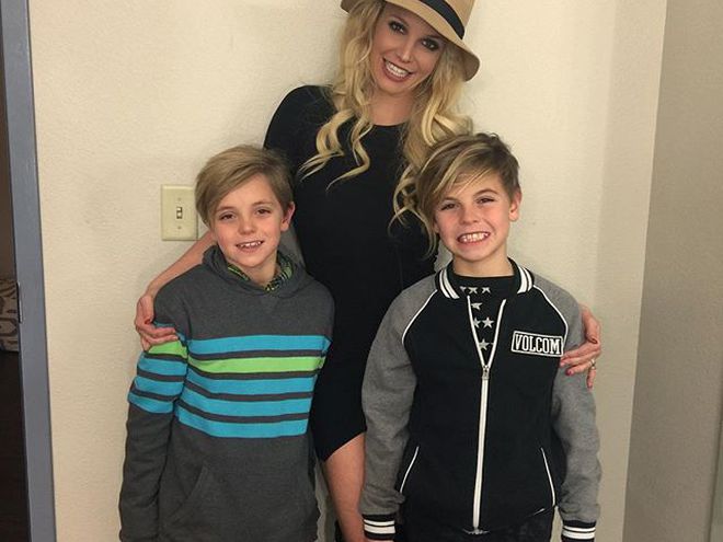 Бритни Спирс