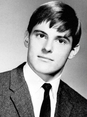 Отчим Ким Кардашян