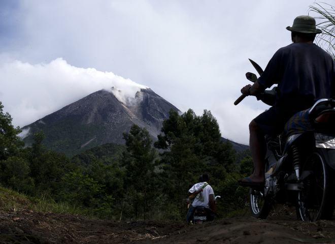 Вулкан в Індонезії Мерапі