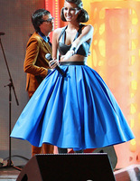 Новая волна 2013: платья звезд