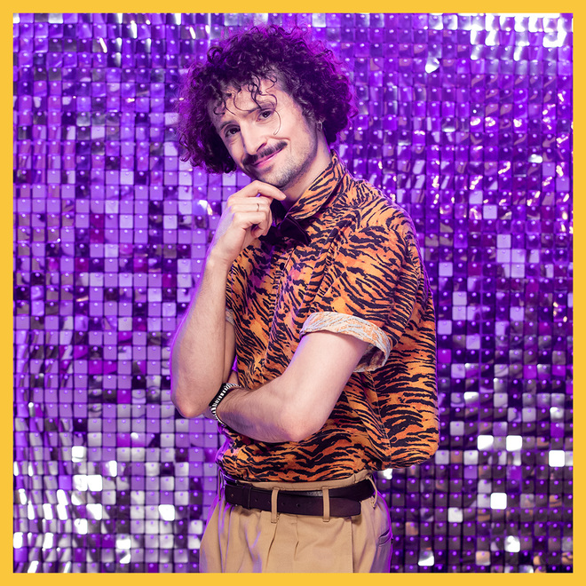 Співають всі