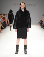 Показ ANNETTE GORTZ
