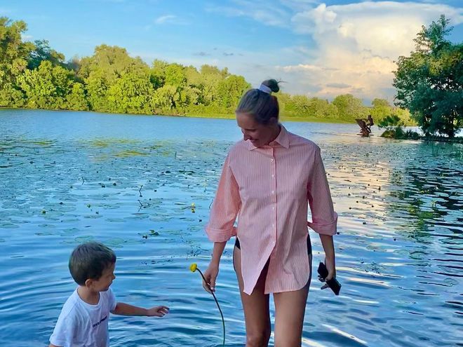 Катя Осадчая с сыном Иваном