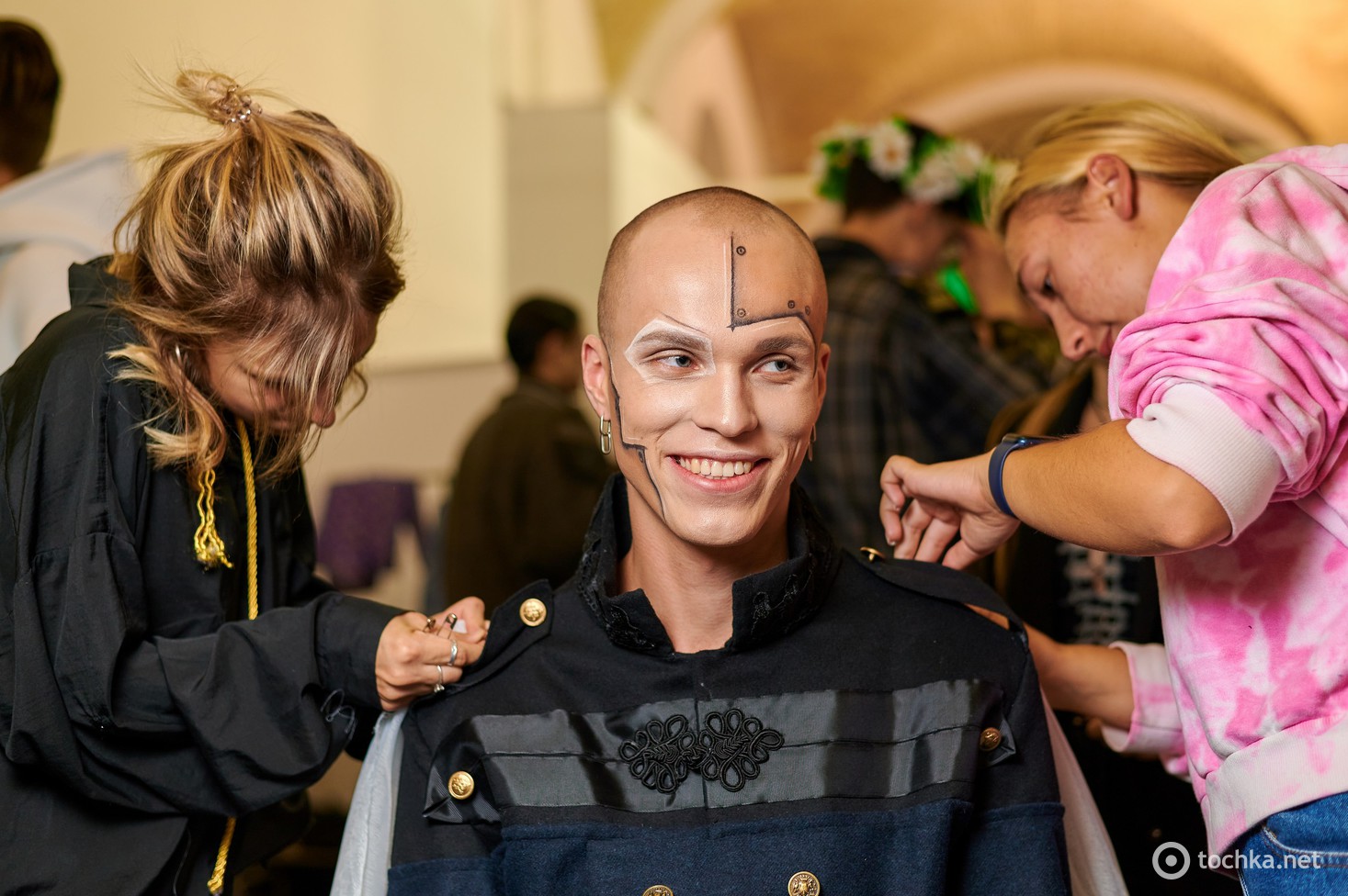 Backstage третього дня Ukrainian Fashion Week noseason sept 2021