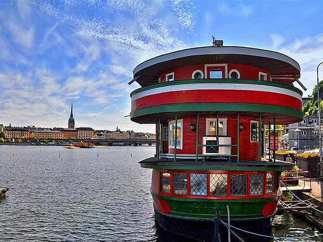 The Red Boat Mälaren - Стокгольм, Швеція