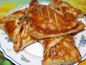 Слойки с фаршем Слойки с фаршем
